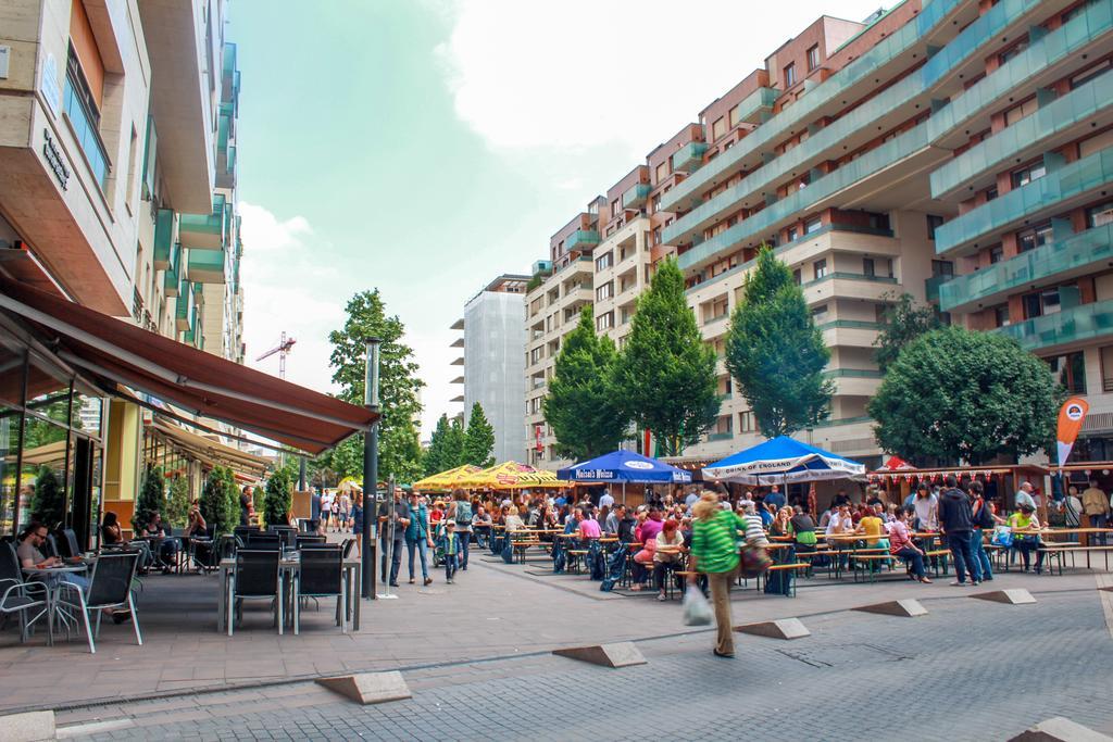 Lovely Corvin Apartment Budapest Ngoại thất bức ảnh