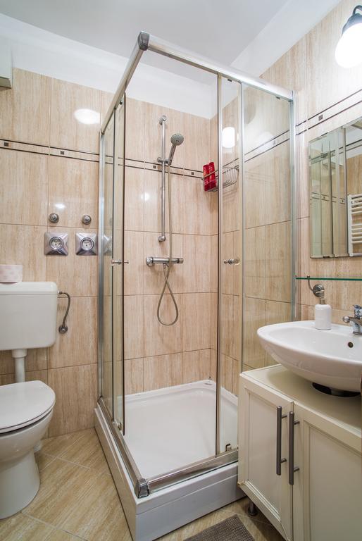 Lovely Corvin Apartment Budapest Ngoại thất bức ảnh